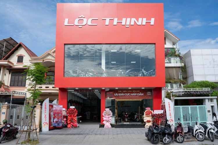 Gần 20 năm một hành trình – Honda Lộc Thịnh khai trương cửa hàng thứ 7 tại Huế