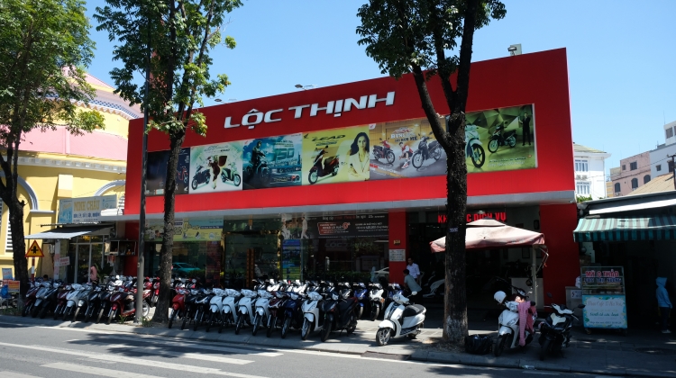Cửa hàng Lộc Thịnh Hà Nội: ĐC: 17-19 Hà Nội, P. Phú Nhuận, Q. Thuận Hoá, TP. Huế